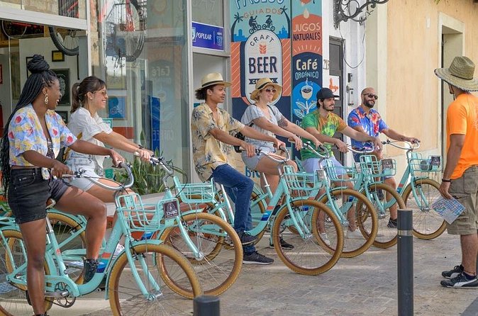 2 Hour Bike Rental Colonial Zone / Santo Domingo - Included Gear and Support: Helmet, Lock, Map, Water, and Repair Help