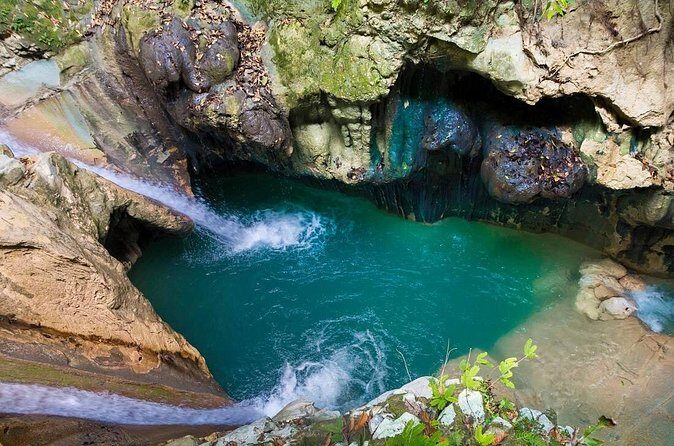 27 waterfalls PUERTO PLATA - Jumps up to 8 meters: fun, but choose your comfort level