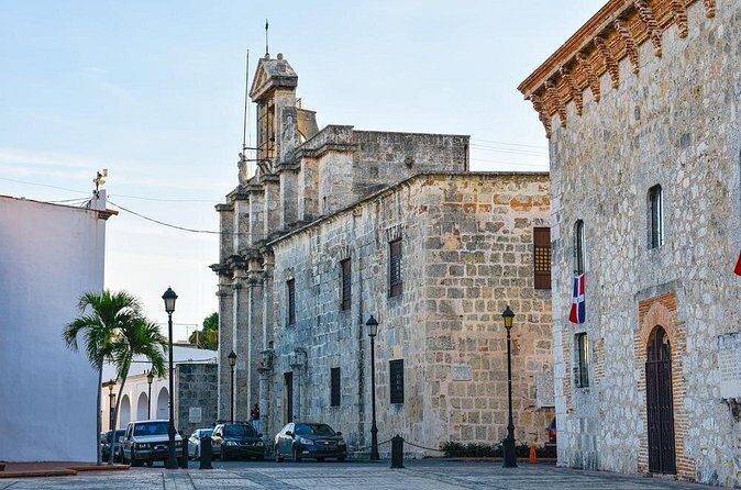 A Private day in the First city of the Americas: Santo Domingo - Stop 6: Casa de Teatro and the performing-arts side of Santo Domingo