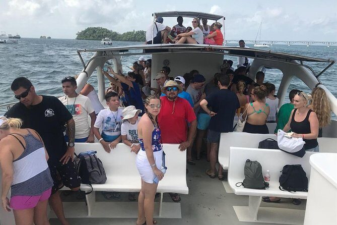 Adventure in the bay of samana and waterfall El limon from punta cana - Whale watching in season: a bonus, not a guarantee