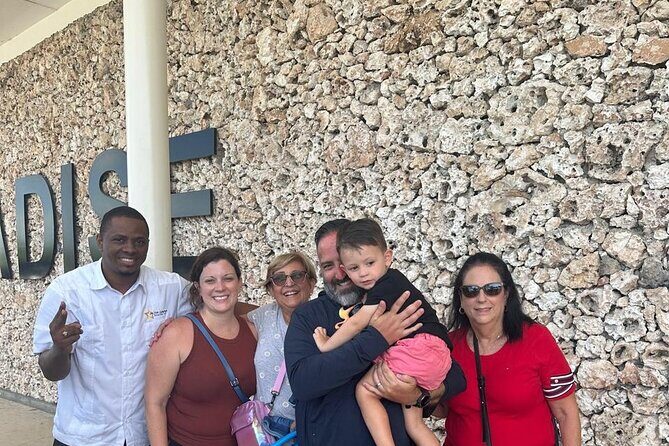 Airport Transfer from/to Uvero Alto to Punta Cana - Safety for Families: Child Seats and Trained, Identified Staff