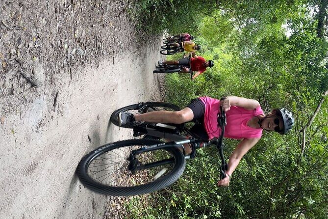 Bayahibe E-Bike Tour - Stop 1: Parque Nacional del Este (Cotubanamá) and the walk to Cave Chicho