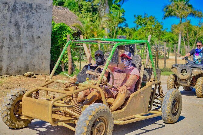 Buggies with Tour in Caves and Beaches - The buggy ride through Macau fields: mud, speed, and scenic moments