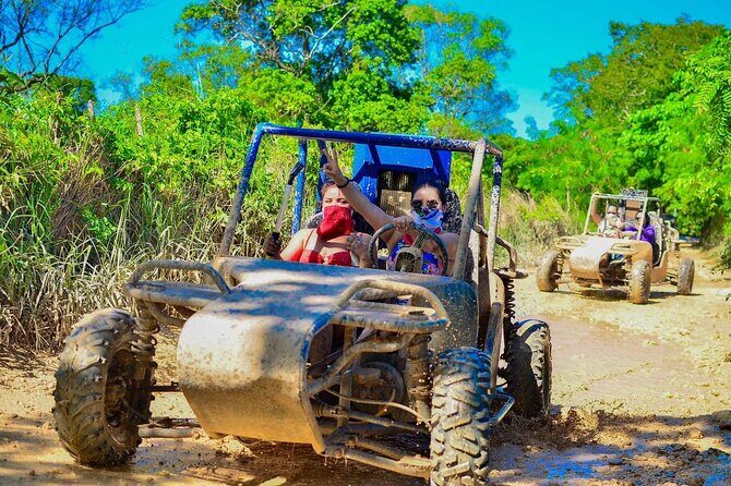 Buggies with Tour in Caves and Beaches - The cocoa, coffee, and tobacco farm angle (why it’s more than a stop)