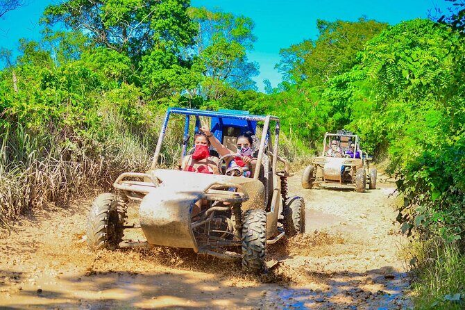 Buggies with Tour in Caves and Beaches - Stop 1 at Macao: mamajuana, coffee brewing, and artisan products