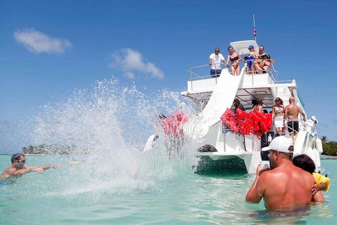 Buggy Blast & Party Splash @Punta Cana - Snorkeling and the natural pool anchor stop