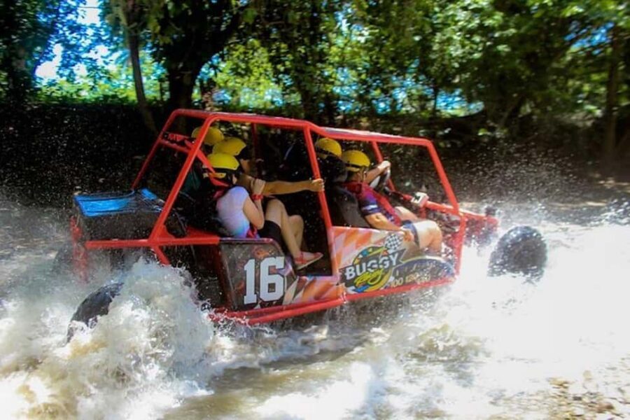 Buggy Tour Excursion in Taino Bay and Amber Cove Port - How the buggy pickup works at Taíno Bay and Amber Cove
