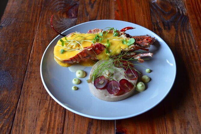 Caribbean Lobster - The core lesson: Dominican fishers, lobster, lambí, and shrimp