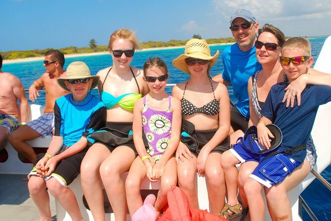 Catalina Island DayTrip + Great Snorkeling - Open Bar and Buffet Lunch: More Than Just Food