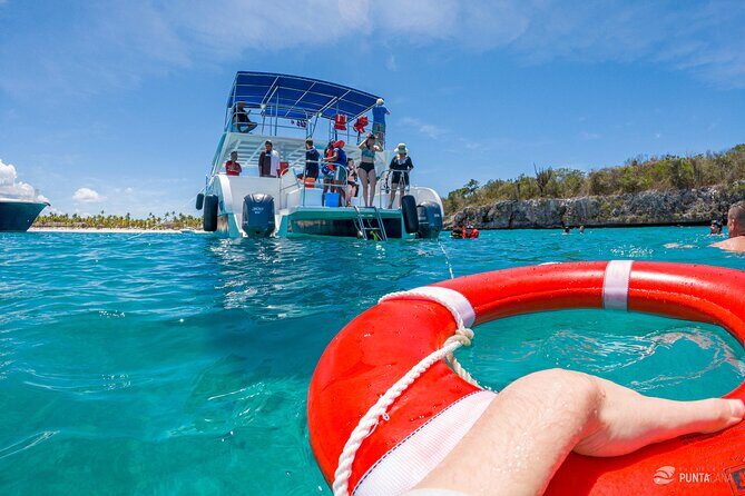 Catalina Island Tour - Catalina Beach Time: Swim, Relax, and Then Eat Like It’s Part of the Plan