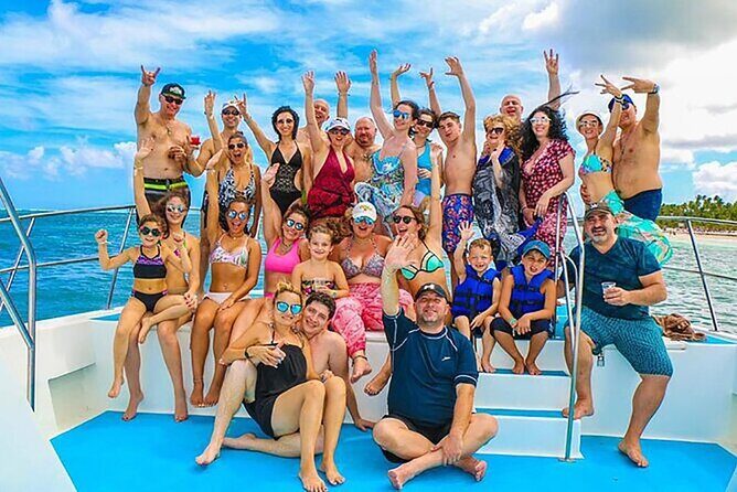 Catamaran Party in Punta Cana with Unlimited Drinks - Getting to Cabeza de Toro and making sense of the 2:00 pm start