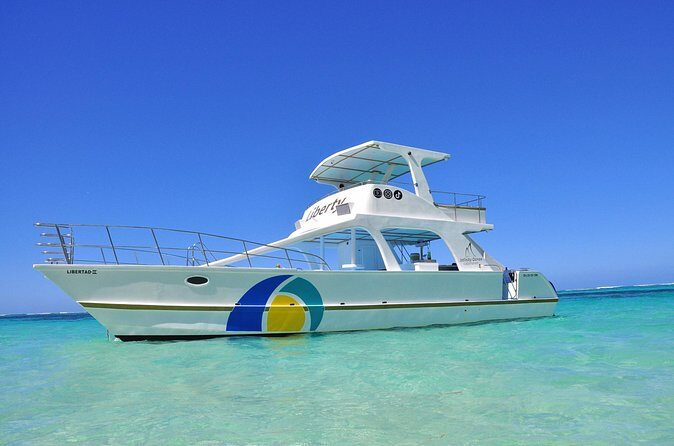 Catamaran Private Group Tour - Cocktails, Beverages, and the Sand Bar Moment