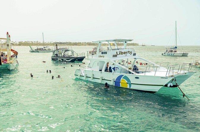 Catamaran Private Group Tour - The Natural Pool: Shallow Water That Feels Private