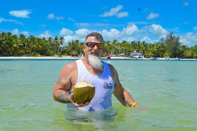 Catamaran Tour in Bavaro, Punta Cana – Snorkeling Experience - Unlimited drinks and loud music: a party factor you should plan for