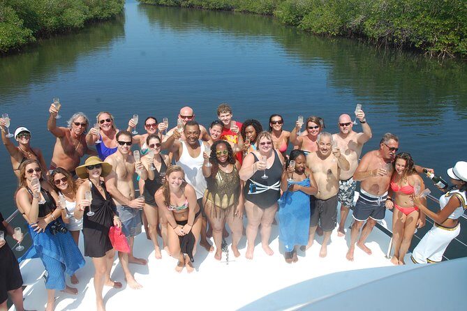 Cayo Arena Catamaran Cruise from Puerto Plata with Lunch - Cayo Arena time: champagne sandbar, calm water, and the island’s size