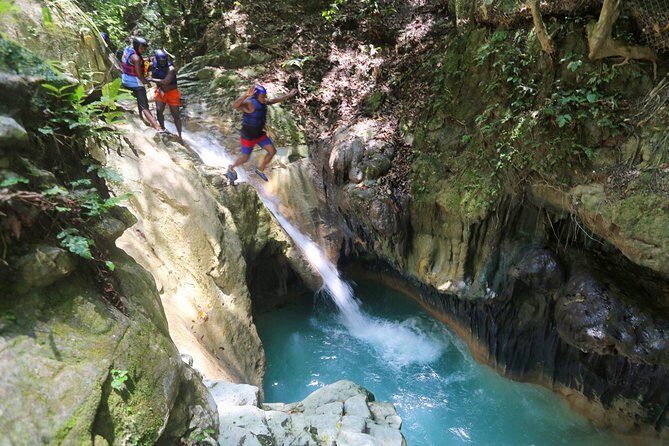 Damajagua Waterfalls Excursion with Lunch Buffet - Gear and Safety: Why Helmet and Water Shoes Change the Day