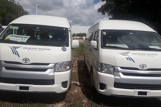 Dominican's Airport Transfer (Bavaro, Punta Cana, La Romana ) - The Ride: Clean Car, Real Air Conditioning, and a Short Trip