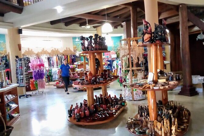 Don Lucas Cigar Factory, Rum tasting, Cocoa factory, Souvenirs - Price and logistics: the smart value comes with one question