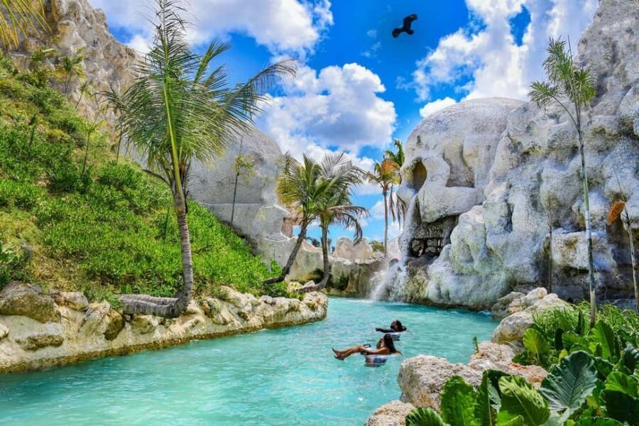 El Dorado Water Park Full Entry and Transfer from Punta Cana - Thrill Slides and the Wave Pool: Where the Energy Comes From