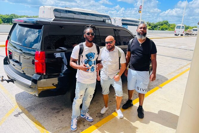 Exclusive Private Transportation from the Airport - Hotel in Punta Cana - Booking That Works: Mobile Tickets and WhatsApp-Style Peace of Mind