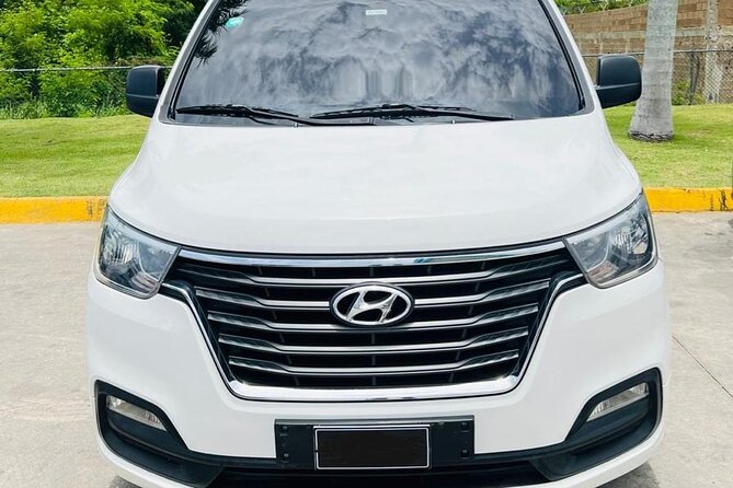 Exclusive Private Transportation from the Airport - Hotel in Punta Cana - Tahoe SUV Comfort: Less Noise, More Relaxed, Faster Check-In