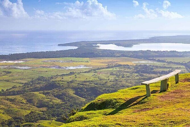 Excursion to Montaña Redonda and Playa Esmeralda from Punta Cana - Group size and guidance: what to expect from the human part