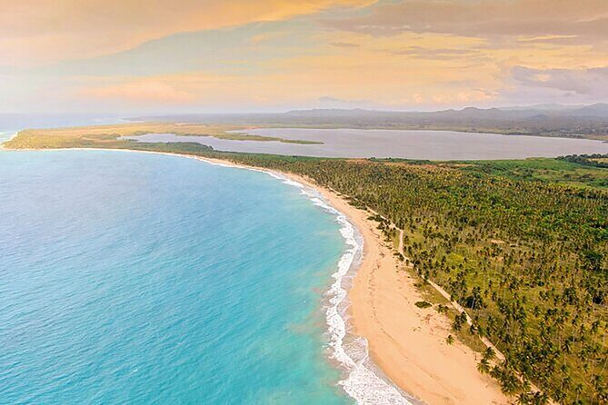 Excursion to Montaña Redonda and Playa Esmeralda from Punta Cana - Montaña Redonda: the thousand-feet payoff