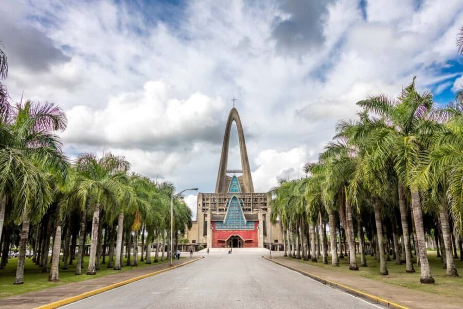 From Punta Cana: Full-Day Island Tour with Lunch - Key things that make this day trip work