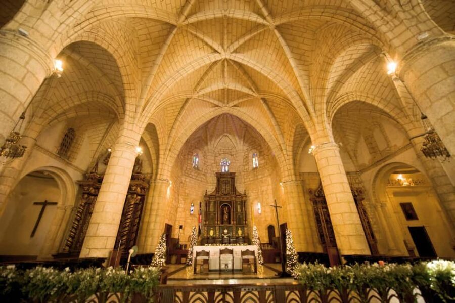From Punta Cana: Full-Day Santo Domingo City Tour - Alcázar de Colón: The Stop That Often Sticks With People