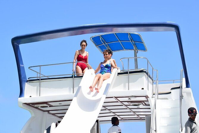 From Punta Cana: Party Boat + Snorkeling Live Music Drink Open B - Weather and timing: the one “rule” that controls your day