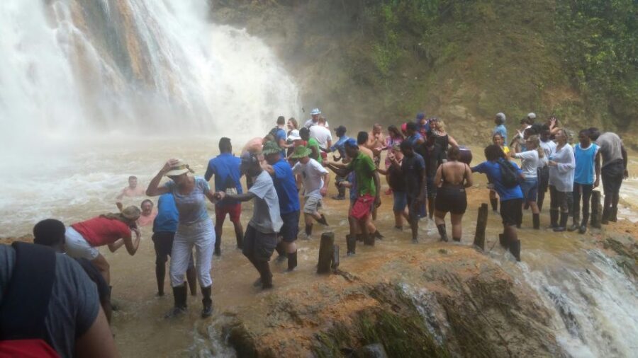 From Punta Cana: Samaná, Cayo Levantado & El Limón Waterfall - The Safari Truck through town and Campos to the ranch
