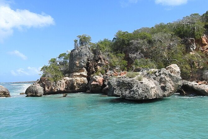 Full Day Isla Bonita Speed Tours - Getting Picked Up and Staying Organized Without Trying