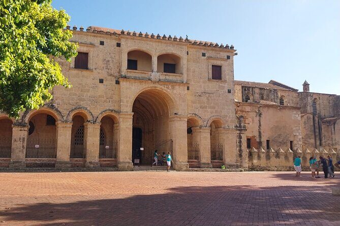 Full Day Santo Domingo Tour - Walking Zona Colonial Like You Know Where You’re Going