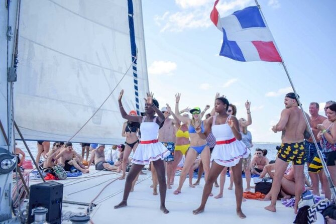 Grand Sirenis Punta Cana - Resort Round Trip Shuttle - Punta Cana Airport - Price for Up to 6: When This Transfer Is a Smart Value