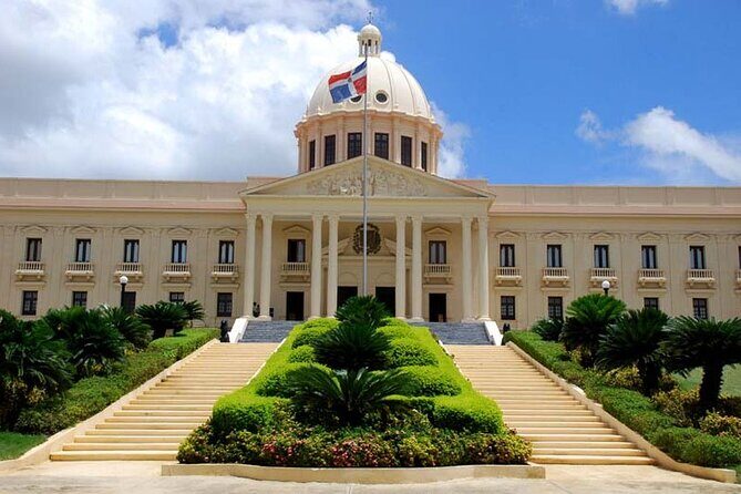 Guided Full Day City Tour in Santo Domingo from Punta Cana - 3 Eyes National Park: limestone caves and the “eyes” lakes