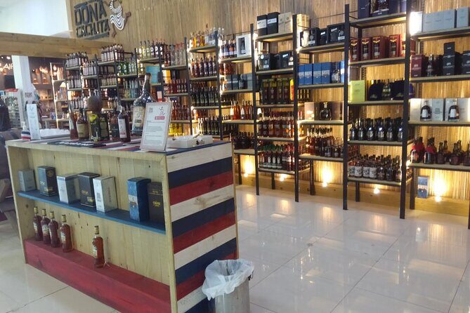 Guided Shopping Tour - Rum tasting, chocolate factory, Cigar factory - Getting There: The Ride Time Is the Hidden Part of the Experience