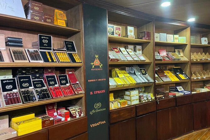 Guided Tour to Don Lucas Cigars Factory and Souvenirs Store - Group Size and the Pace: Why Up to 15 Matters