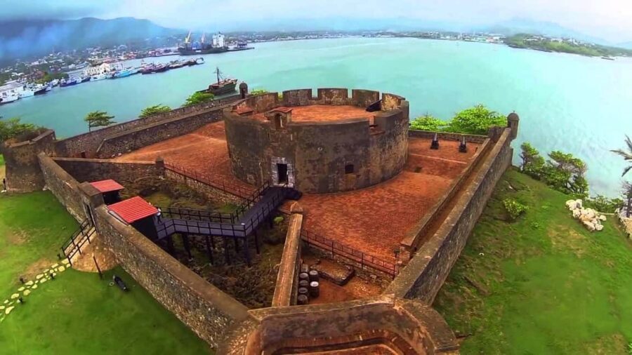 Half Day Cultura Tour of the City of Special for Cruise Ship - The photo stop and Malecón-style seafront views