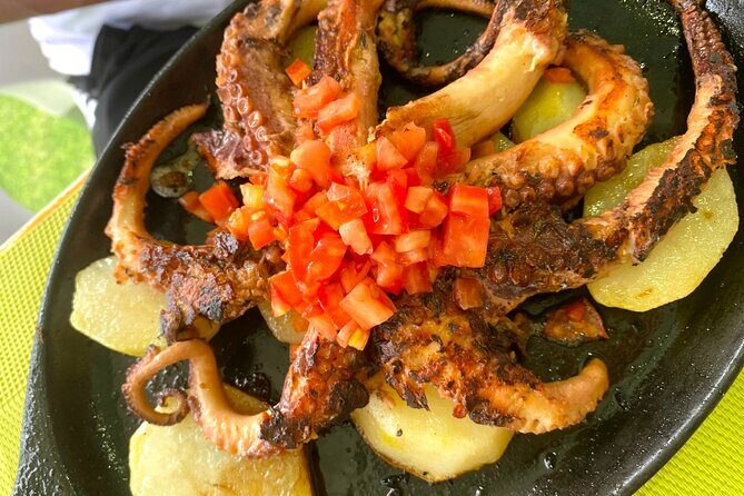 Half Day Punta Cana Food Tour Including Transportation - Stop 3: a local bar finish with cocktails or beer