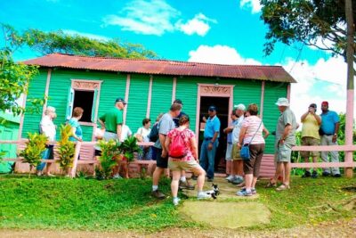 Half-Day Tour: Dominican Discovery Of a Culture - Stop 2: La Basílica in Higuey for the quieter kind of wow