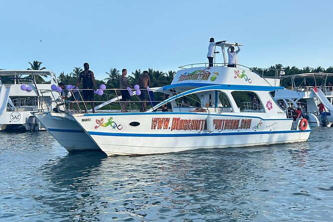 Hip Hop adult only Party Boat with Unlimited drinks and Sandbar - What to bring (and what you won’t get)