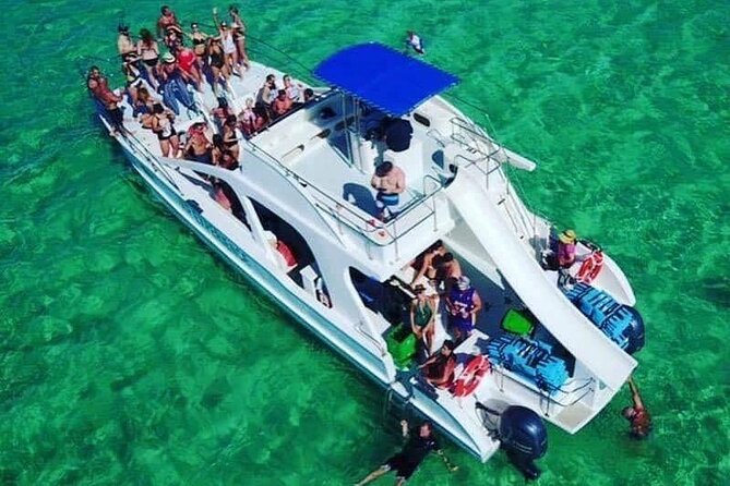 Hip Hop Beat and Live Dj Adults Only Party Boat and Free drinks - Snacks, Comfort, and What to Bring (Towels Are Not Included)