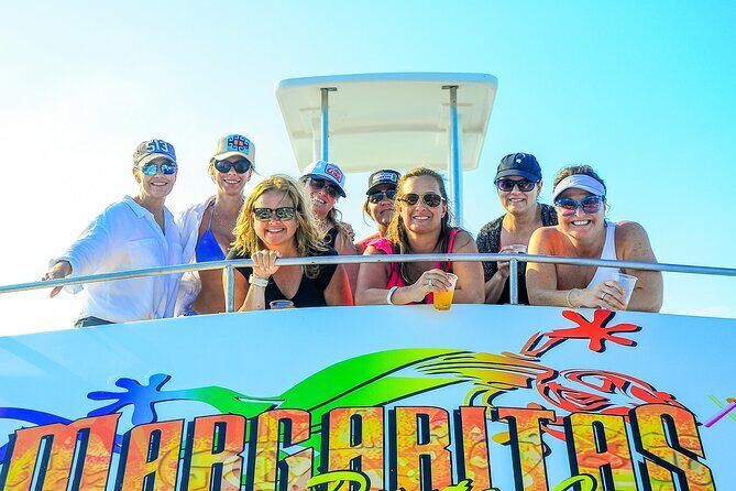 Hip Hop solo para adultos PartyBoat con Bebidas ilimitadas y Bar - Unlimited Drinks, Snacks, and the Hip-Hop Vibe