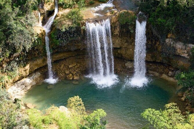 Hotels - Airbnb & villas pick up - WATERFALLS OF DAMAJAGUA - Lunch in the Dominican style: buffet, drinks, and an Imbert craft market stop
