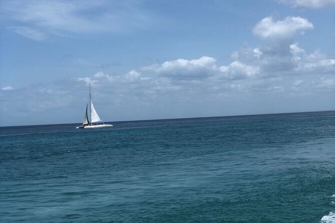 Iberostar Dominicana - Round Trip Shuttle - Punta Cana Airport - The ride itself: a private car for your group size