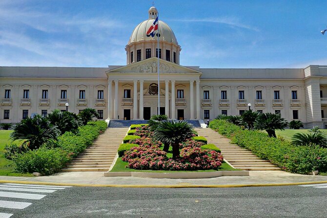Iconic Highlights and historical Tour in Santo Domingo - National Pantheon: the last stop with meaning