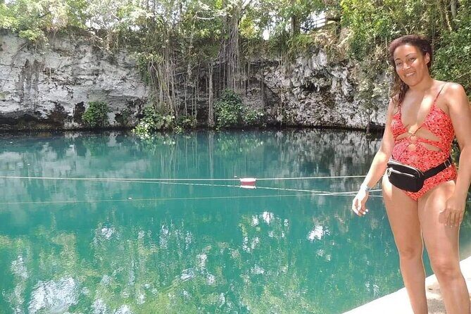Local Excursion Blue Laguna el dudu - Galeton Beach in Rio San Juan: calm water, white sand, and coral-reef watching