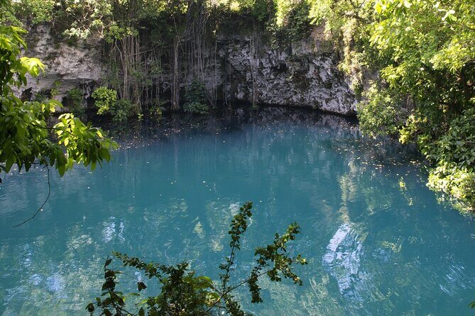 Local Excursion Blue Laguna el dudu - What you’re really paying for: value beyond the $85 ticket