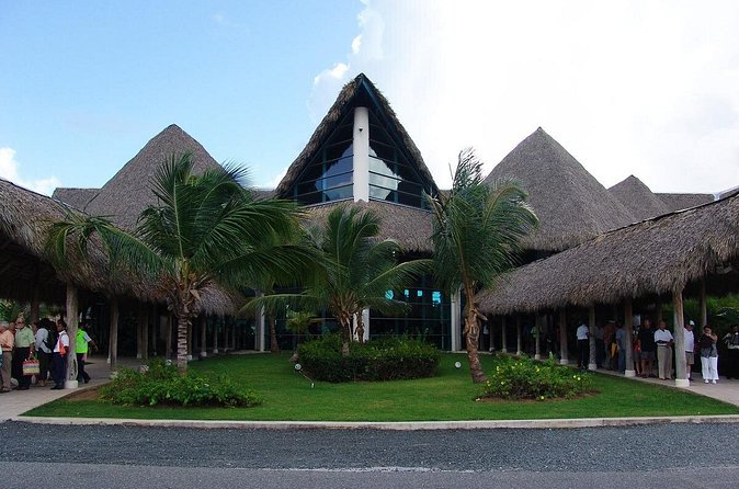 Lopesan Costa Bávaro-Punta Cana Airport Transfer - The fine print that affects real life (without the headache)