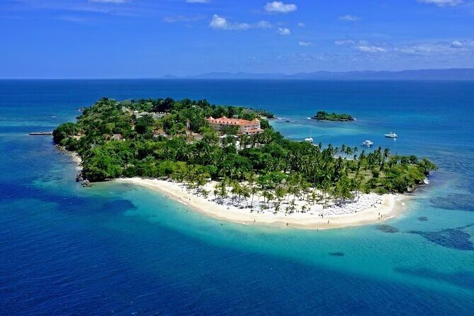 LOS HAITISES National Park - Punta cana - Wildlife watching: pelicans, herons, and the manatee possibility